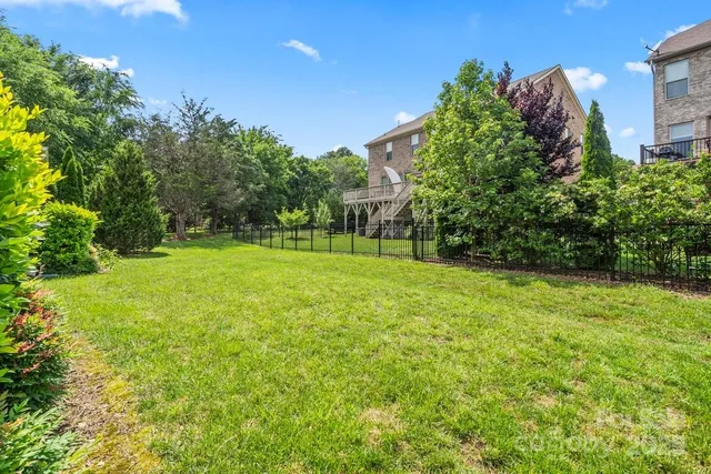 $1,050,000 | 8514 Ellington Park Drive, Charlotte, NC 28277