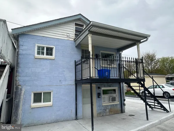 $1,200 | 434 North Kent Street, Unit 4, Winchester, VA 22601