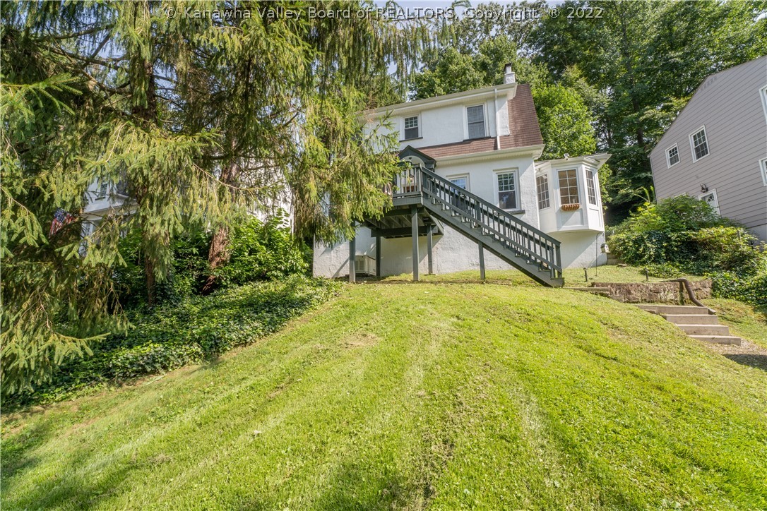 1004 Loudon Heights Road Charleston, WV 25314 - Photo 1 of 43 Gallery Image 1