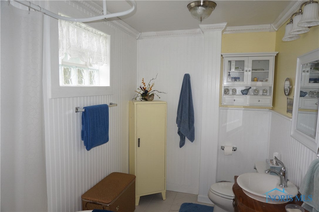 349 Colony Road Rossford, OH 43460 - Photo 10 of 25 Gallery Image 10