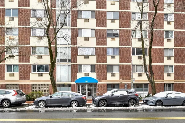 $3,400 | 287 Harvard Street, Unit 29, Cambridge, MA 02139