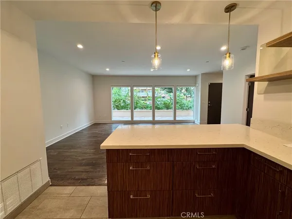 $628,000 | 2428 East Del Mar Boulevard, Unit 101, Pasadena, CA 91107