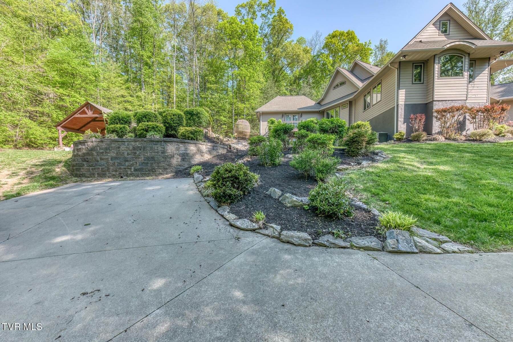 520 Highway 93 Fall Branch, TN 37656 - Photo 20 of 106 520 Highway 93 Exterior-15