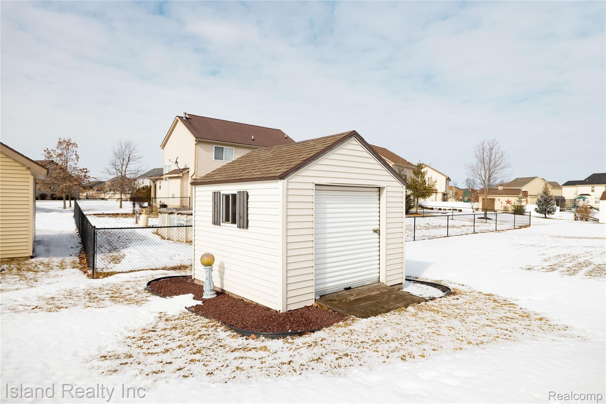 9179 Maple Ridge Drive Newport, MI 48166 - Photo 24 of 25 9179 Maple Ridge, Newport (24 of 25).jpg