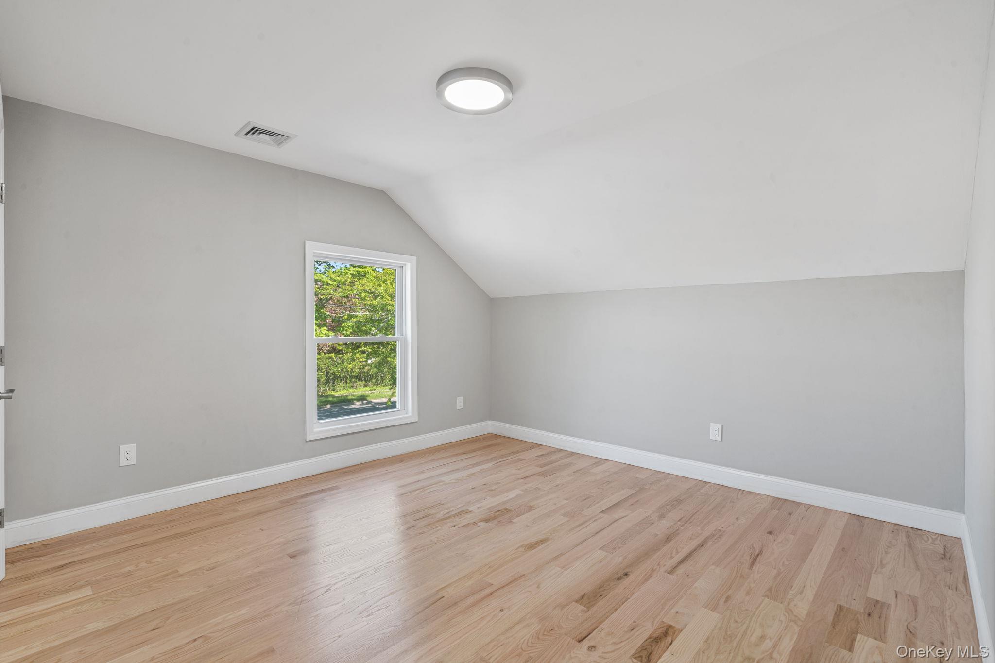 7600 Main Road, Unit 1 East Marion, NY 11939 - Photo 15 of 42