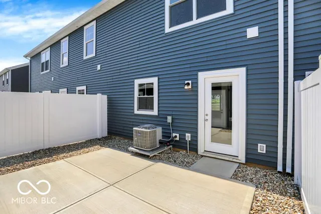 $279,339 | 19547 Grassy Branch Road, Westfield, IN 46074