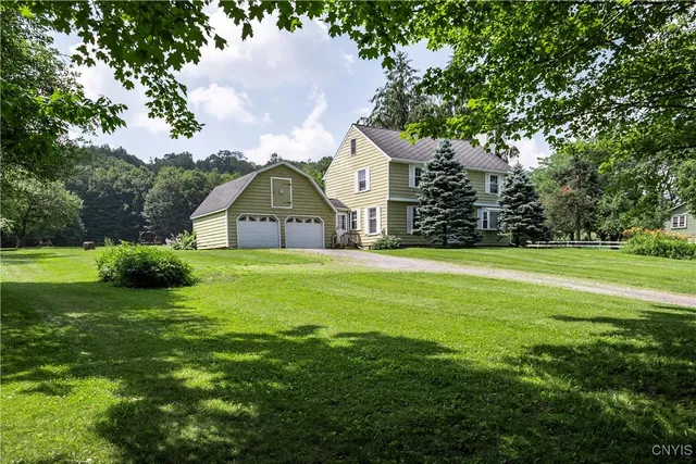 $300,000 | 8762 Grange Hill Road, Paris, NY 13456