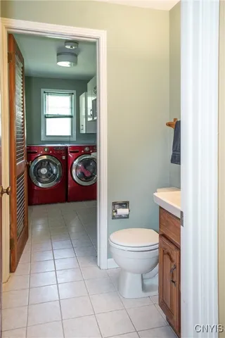 $300,000 | 8762 Grange Hill Road, Paris, NY 13456