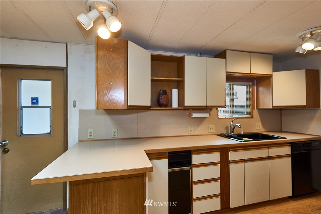 201 Union Avenue Southeast, Unit 127 Renton, WA 98059 - Photo 11 of 17 Gallery Image 11