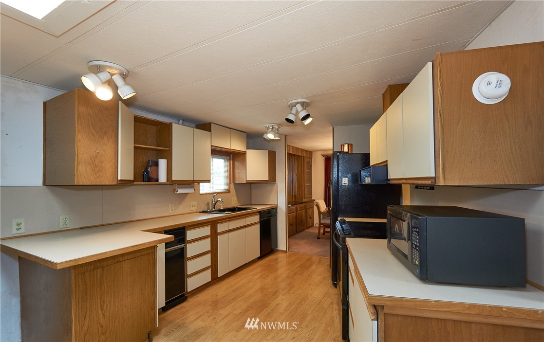 201 Union Avenue Southeast, Unit 127 Renton, WA 98059 - Photo 9 of 17 Gallery Image 9