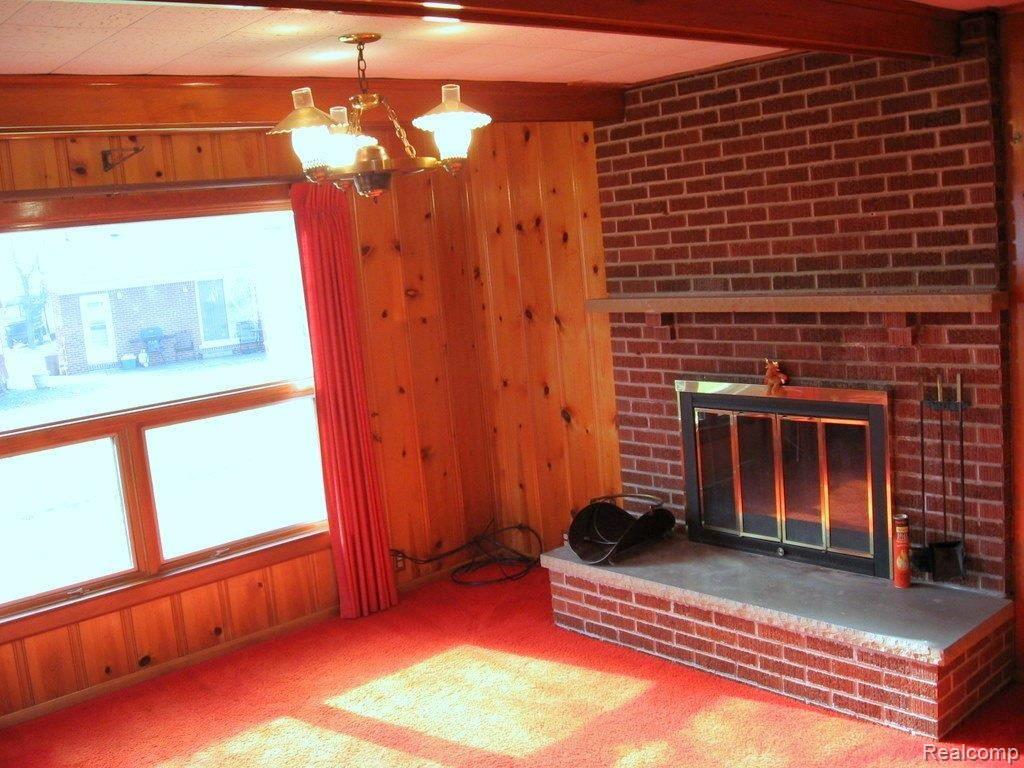 3951 Amherst Road Royal Oak, MI 48073 - Photo 18 of 24 Bright Fam Rm