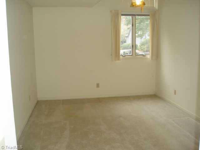 206 South Lindell Road Greensboro, NC 27403 - Photo 5 of 7 Other.
