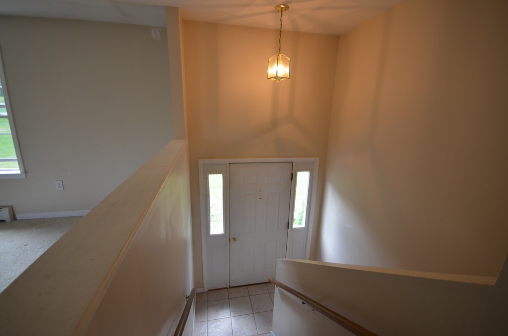 17 Bay Path Road Belchertown, MA 01007 - Photo 3 of 28