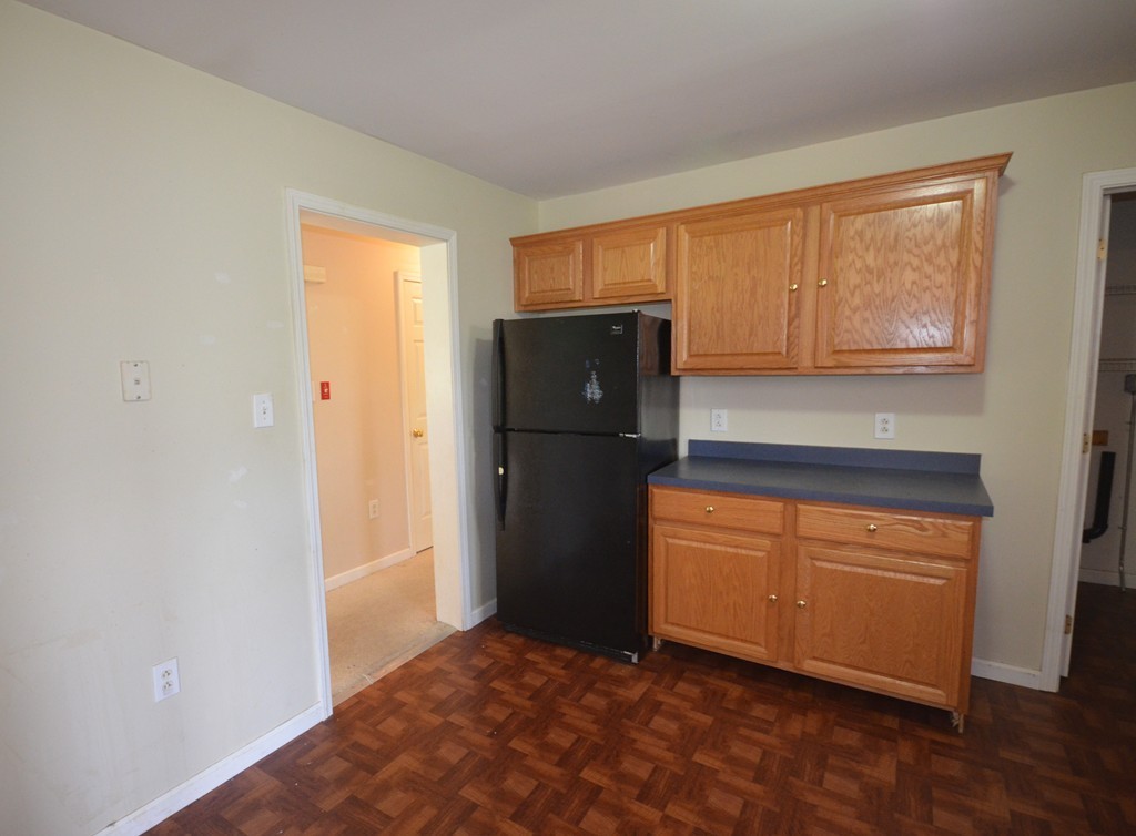 17 Bay Path Road Belchertown, MA 01007 - Photo 9 of 28