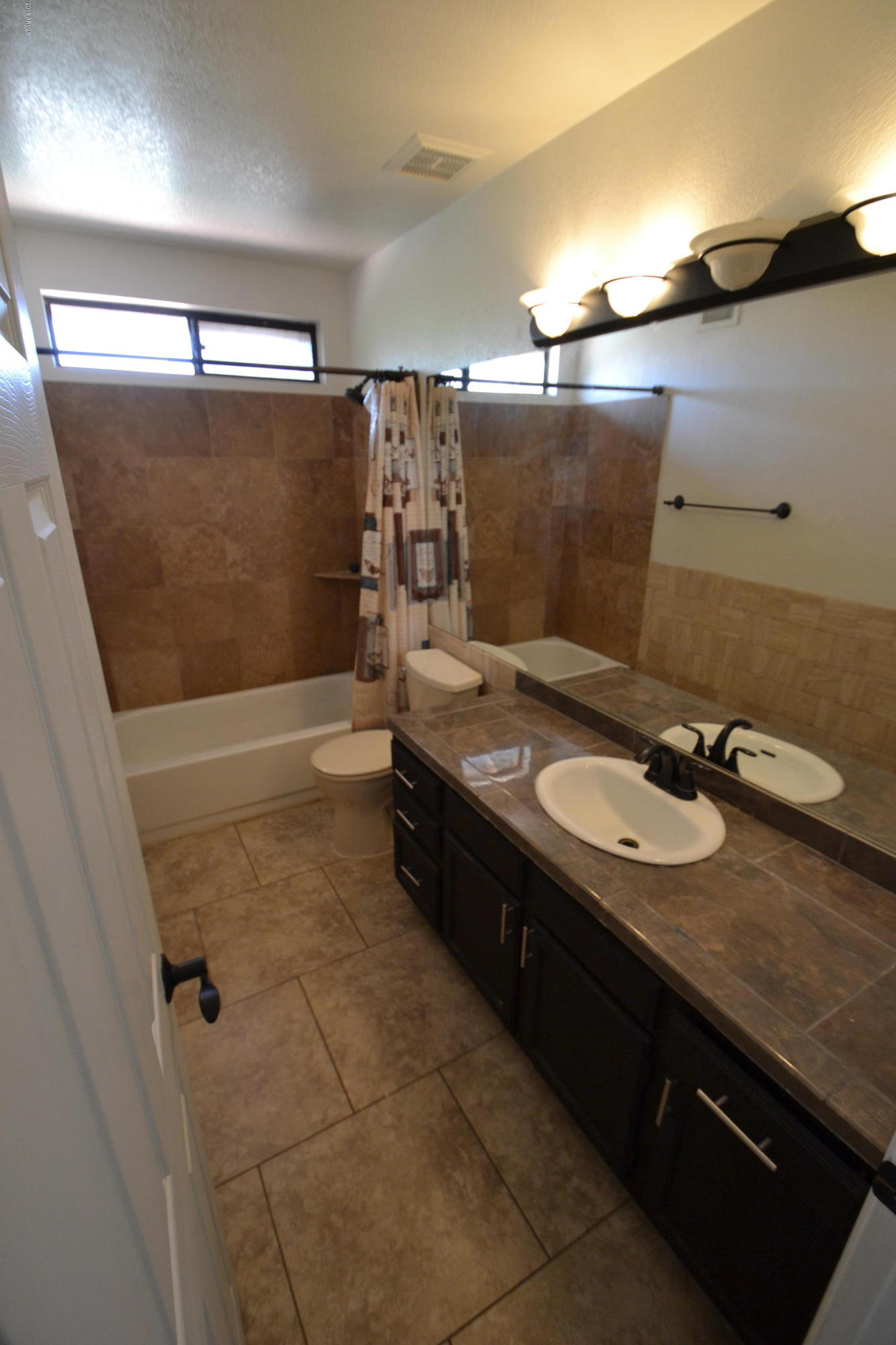 6202 West Grandview Road Glendale, AZ 85306 - Photo 18 of 24 DSC_0427