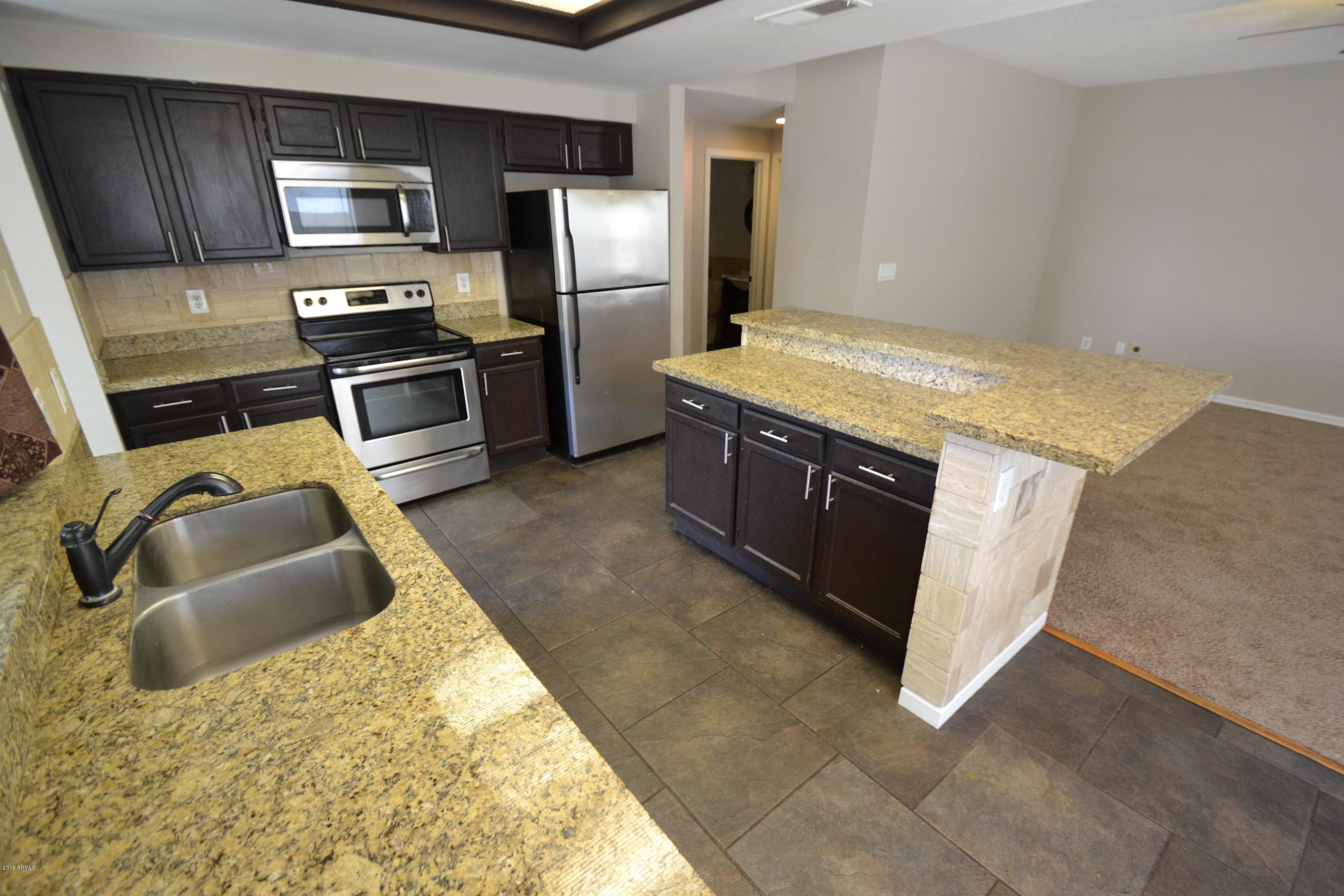 6202 West Grandview Road Glendale, AZ 85306 - Photo 6 of 24 DSC_0423