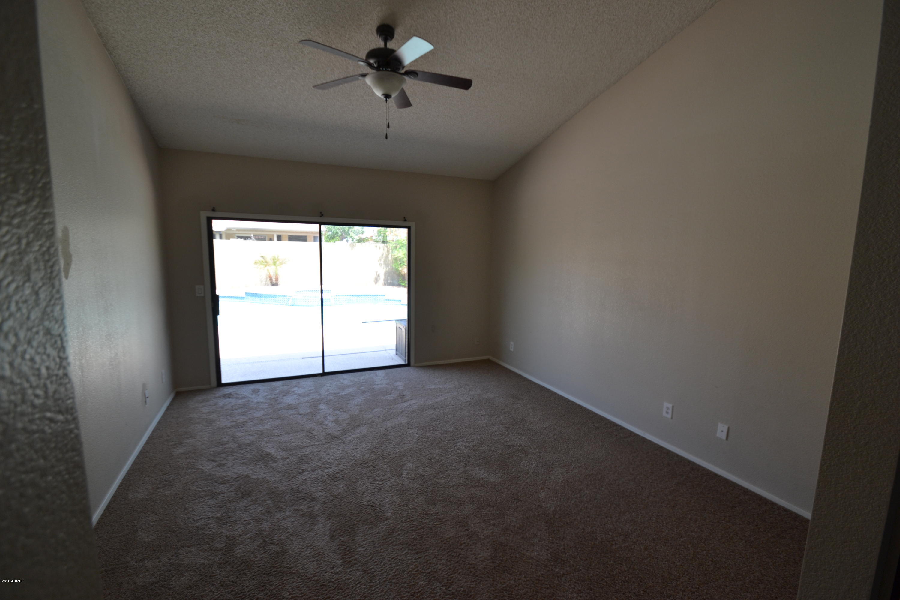 6202 West Grandview Road Glendale, AZ 85306 - Photo 10 of 24 DSC_0433