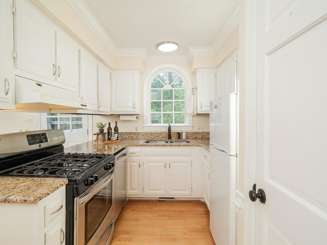 7105 Sandringham Drive Raleigh, NC 27613 - Photo 7 of 19 Photo 9