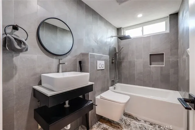 $4,500 | 11875 Wisteria Avenue, Fountain Valley, CA 92708