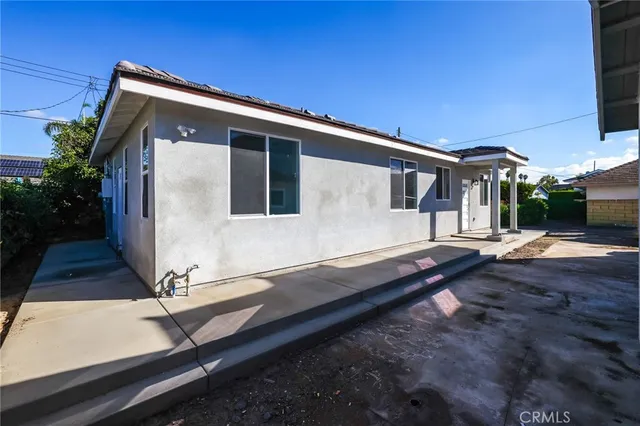 $4,500 | 11875 Wisteria Avenue, Fountain Valley, CA 92708