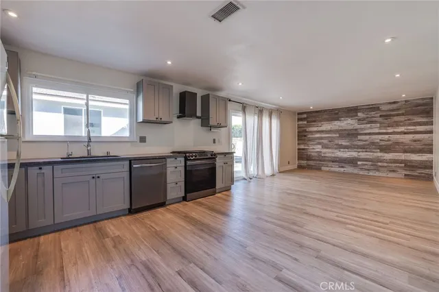 $4,500 | 11875 Wisteria Avenue, Fountain Valley, CA 92708