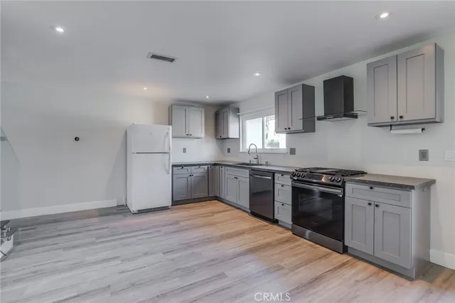 $4,500 | 11875 Wisteria Avenue, Fountain Valley, CA 92708