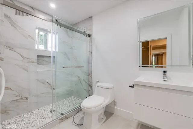 $4,500 | 11875 Wisteria Avenue, Fountain Valley, CA 92708