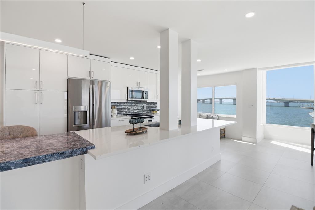 226 Golden Gate Point, Unit 34 Sarasota, FL 34236 - Photo 26 of 50