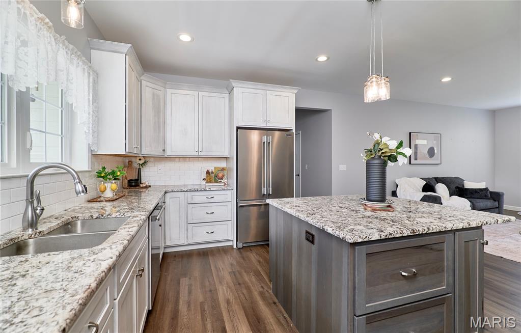 327 East 4th Street Waterloo, IL 62298 - Photo 13 of 29