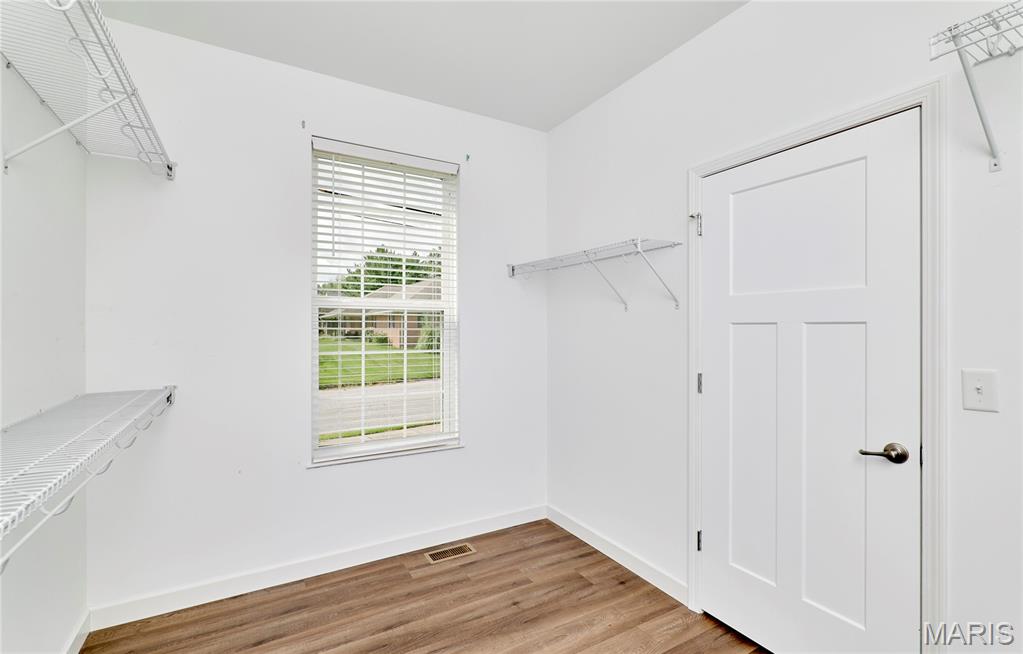 327 East 4th Street Waterloo, IL 62298 - Photo 17 of 29