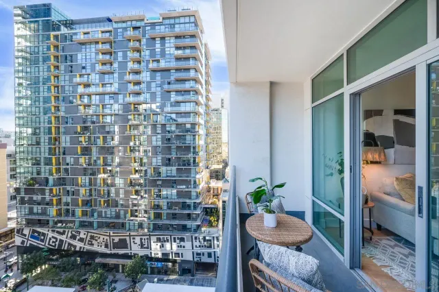 $479,000 | 425 West Beech Street, Unit 1353, San Diego, CA 92101