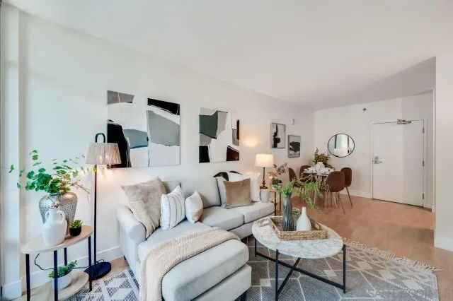 $479,000 | 425 West Beech Street, Unit 1353, San Diego, CA 92101