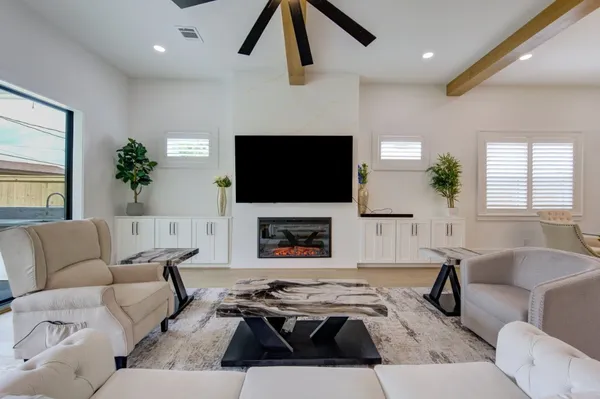 $8,200 | 1726 Wilde Rock Way, Houston, TX 77018