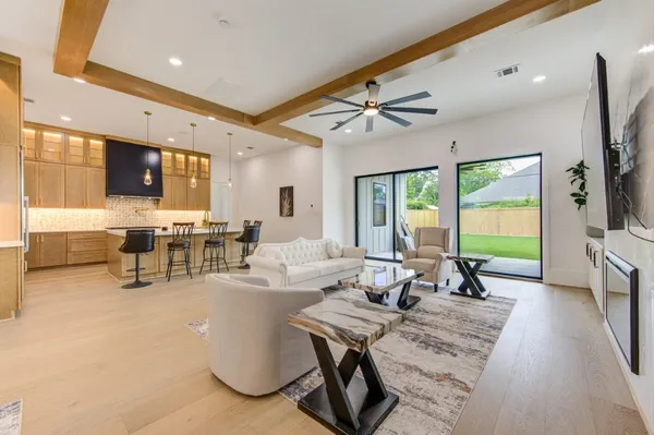 $8,200 | 1726 Wilde Rock Way, Houston, TX 77018
