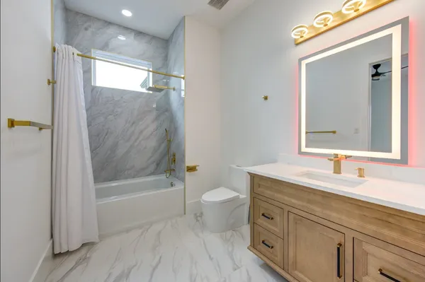 $8,200 | 1726 Wilde Rock Way, Houston, TX 77018
