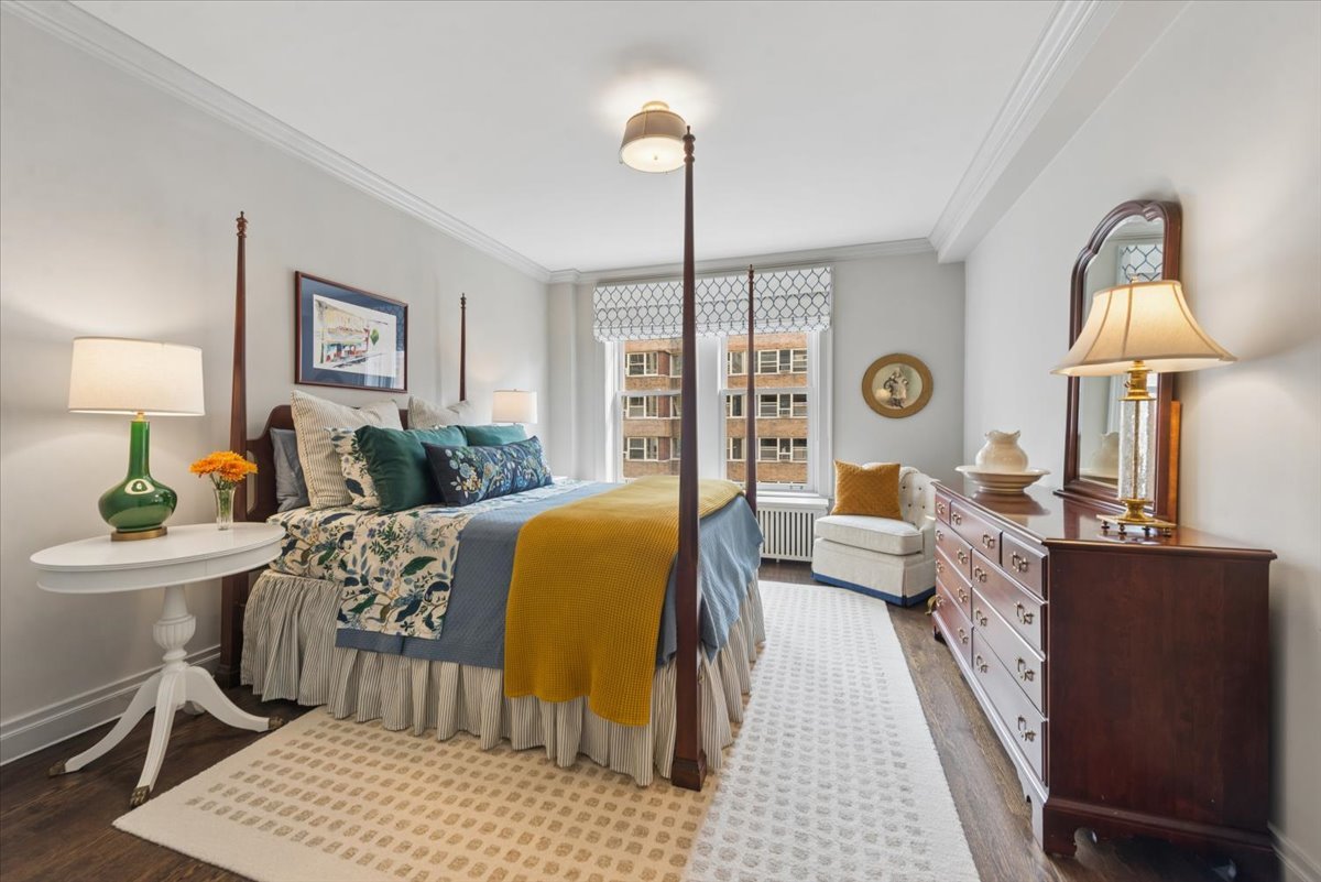 3100 North Sheridan Road, Unit 10E Chicago, IL 60657 - Photo 29 of 41 Gallery Image 29