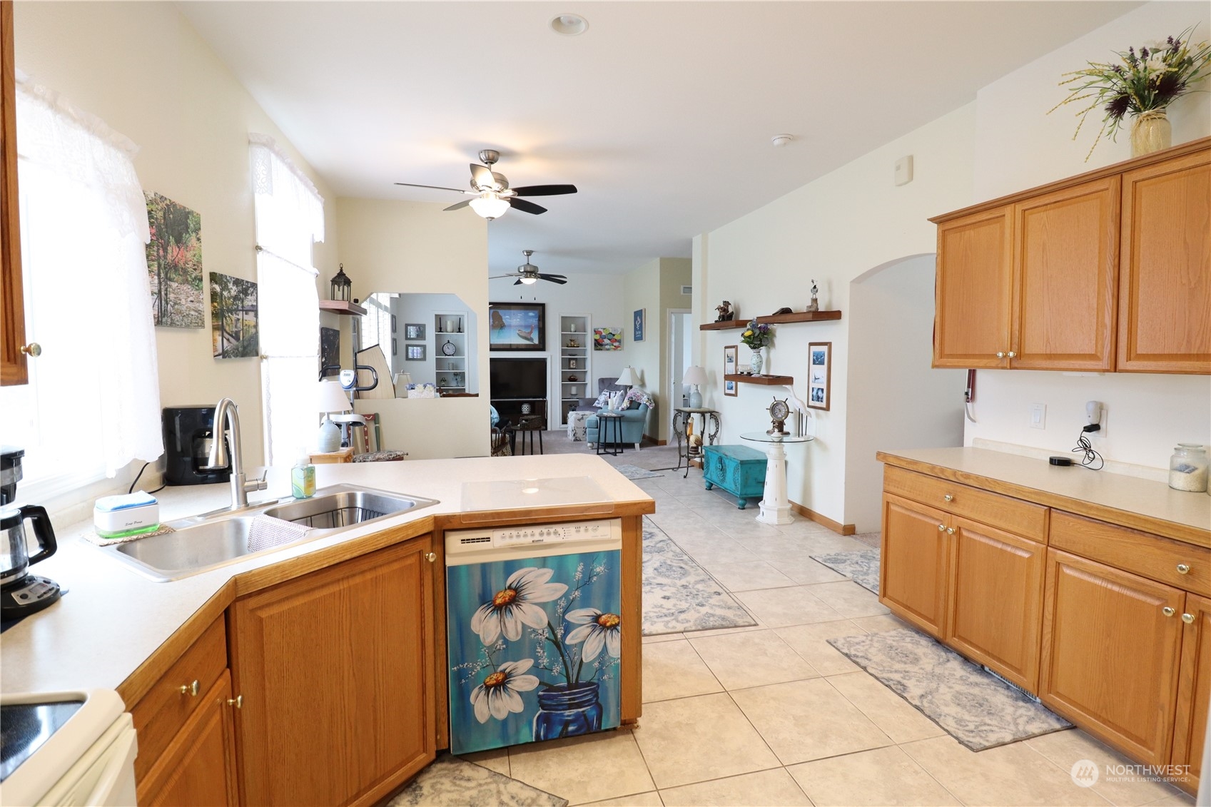 128 Aylesworth Road, Unit 4 Chehalis, WA 98532 - Photo 11 of 24 a room with stainless steel appliances kitchen island granite countertop a sink and cabinets