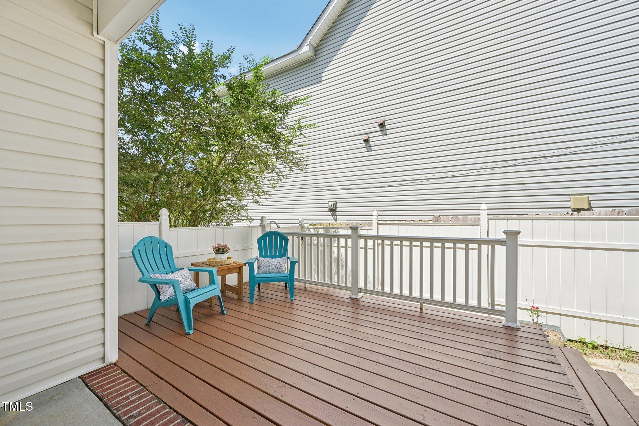4305 Beacon Crest Way Raleigh, NC 27604 - Photo 18 of 24 Spacious Deck