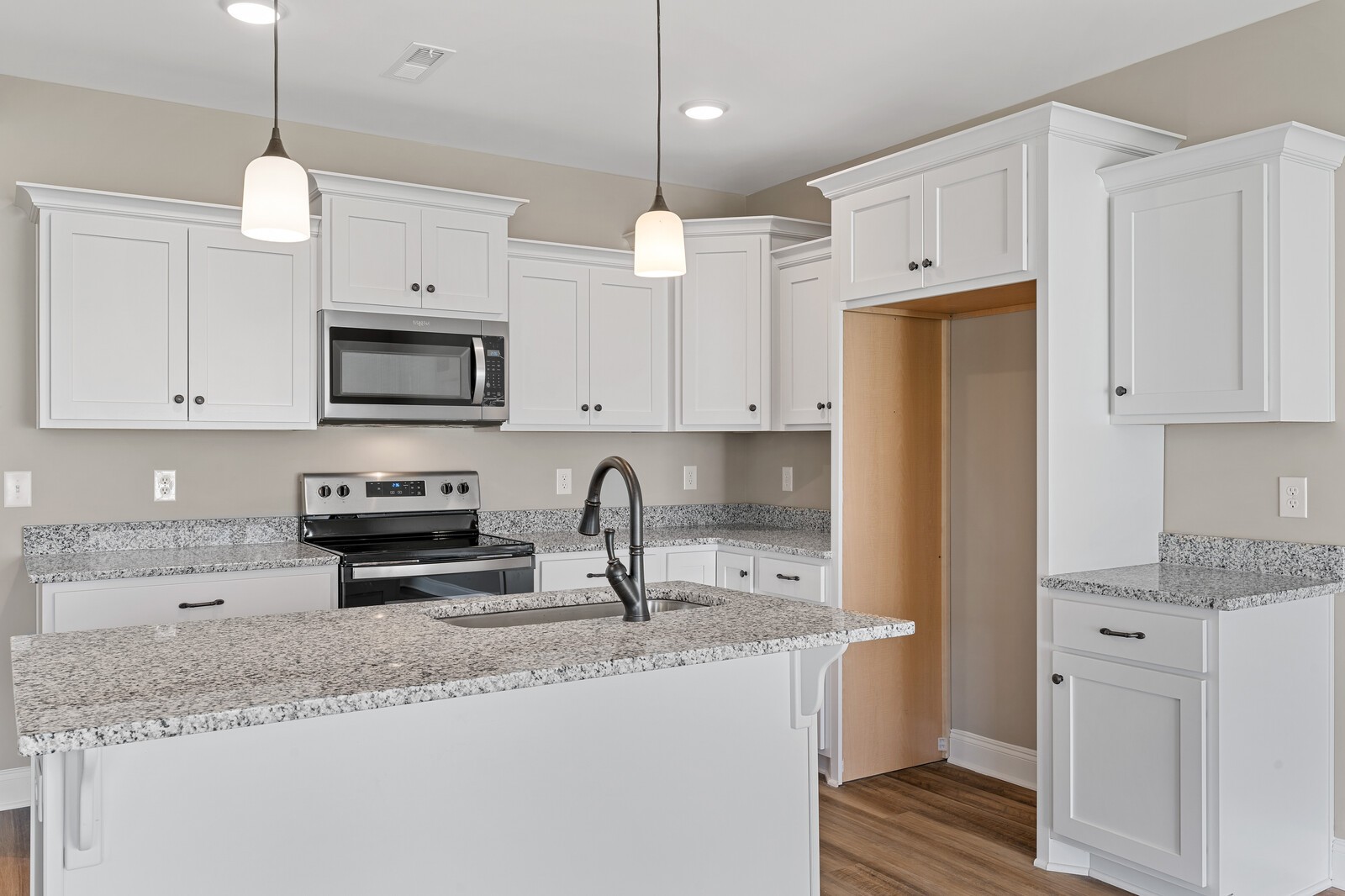 222 Fieldstone Lane Springfield, TN 37172 - Photo 6 of 23 Gallery Image 6