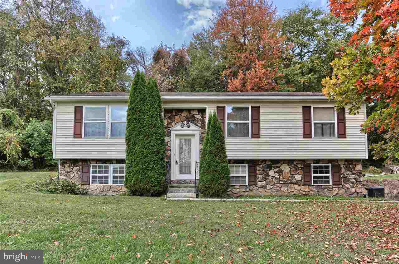 1790 Old Trail Road Liverpool, PA 17045 - Photo 1 of 25 Gallery Image 1