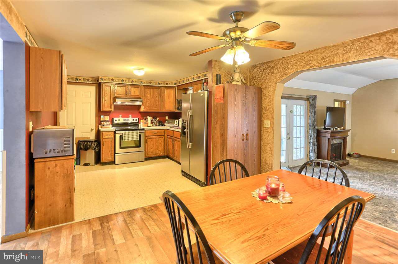 1790 Old Trail Road Liverpool, PA 17045 - Photo 4 of 25 Gallery Image 4