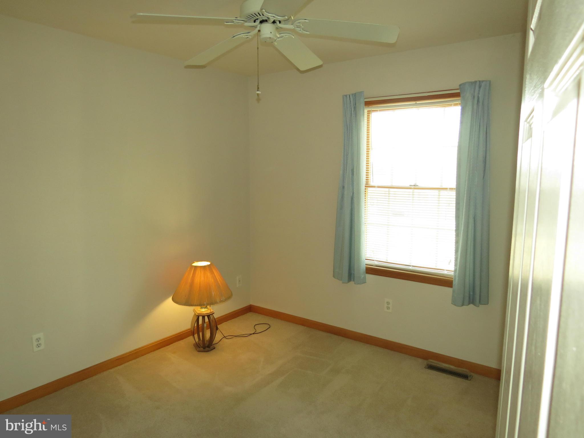 641 Oak Tree Road Sykesville, MD 21784 - Photo 17 of 30 Bedroom