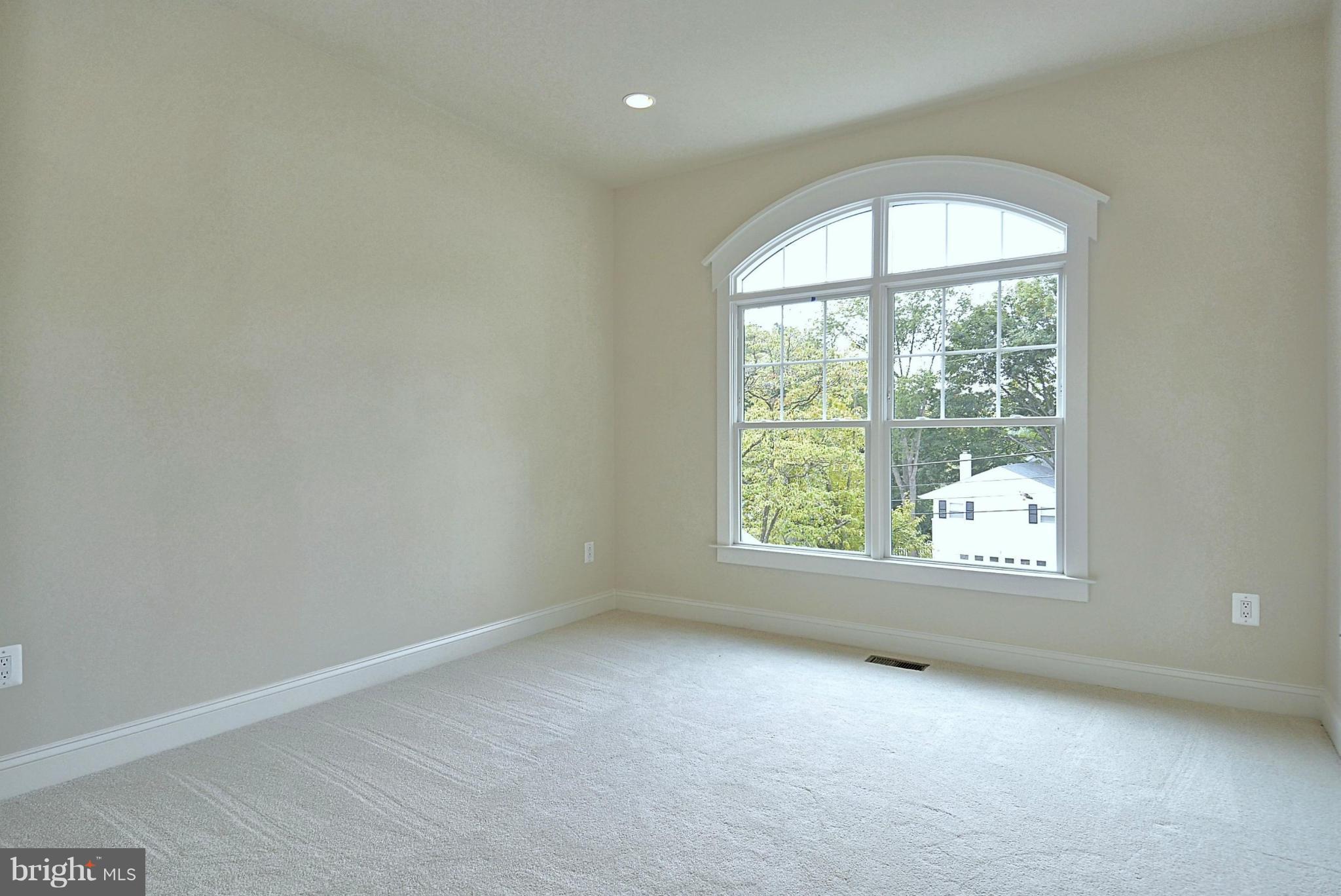 8519 Pelham Road Bethesda, MD 20817 - Photo 18 of 27 Bedroom