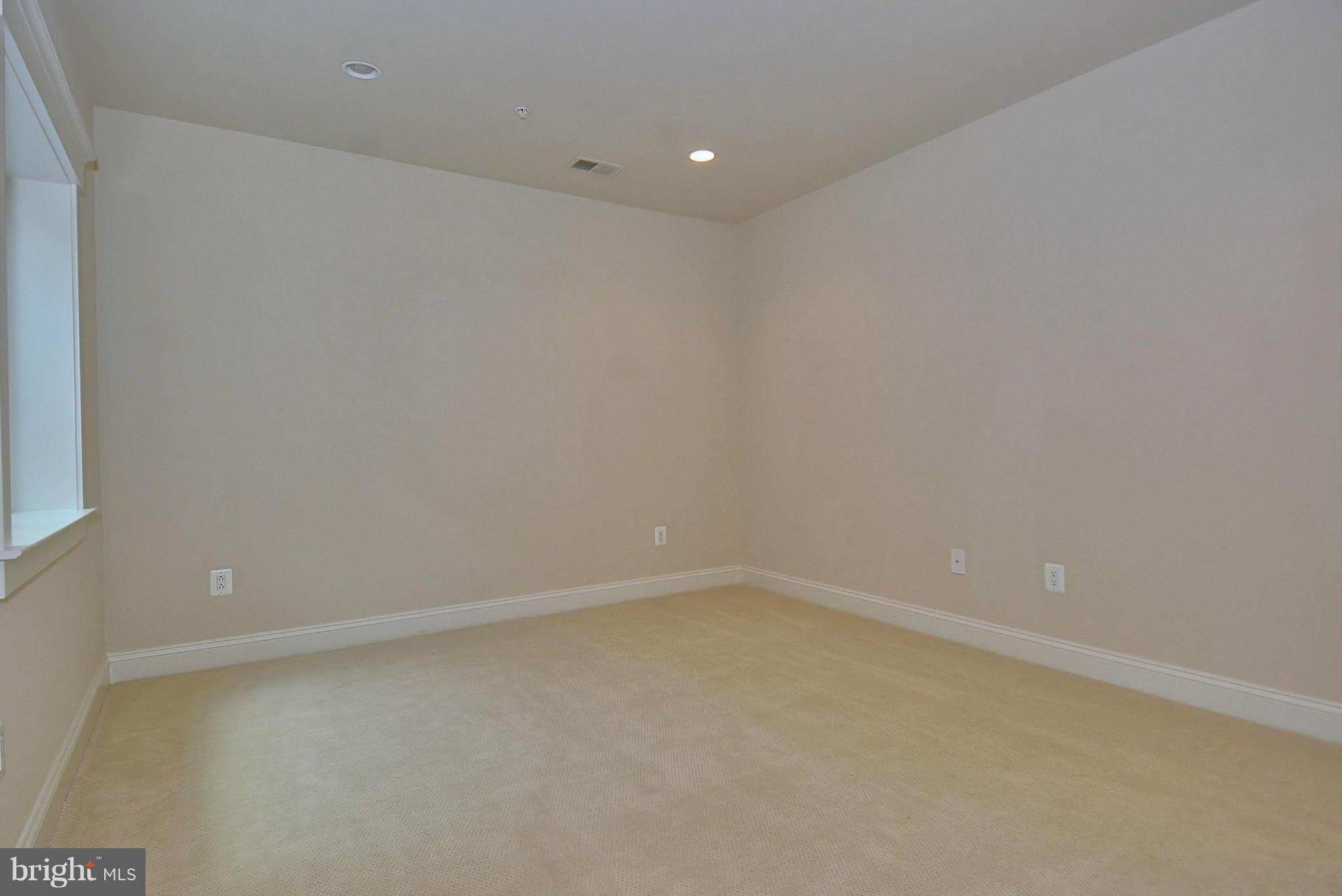 8519 Pelham Road Bethesda, MD 20817 - Photo 22 of 27 Bedroom