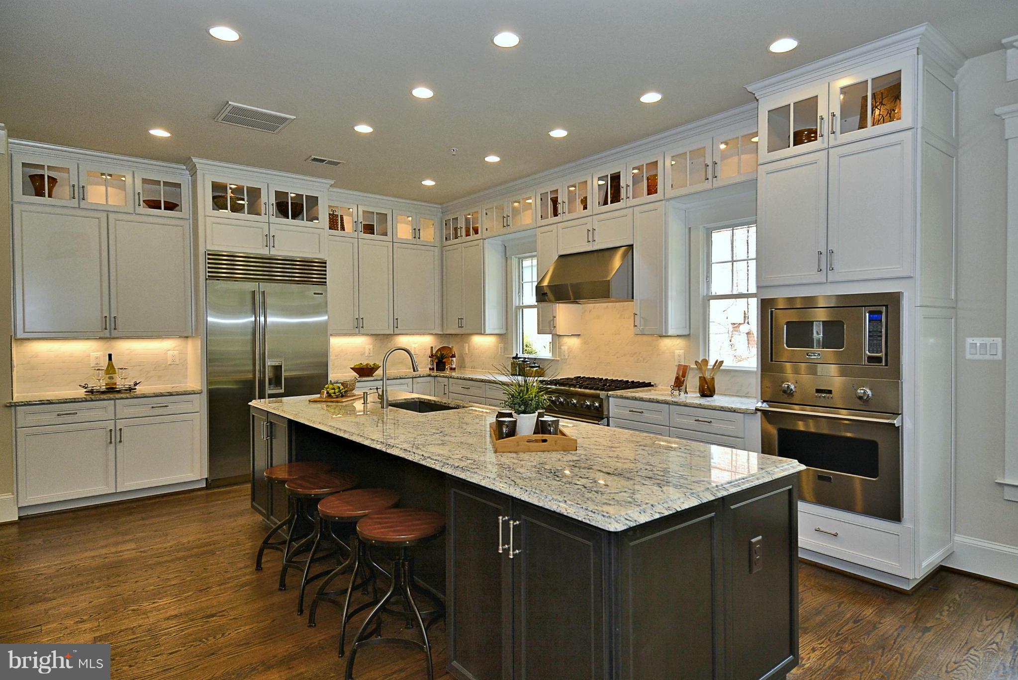 8519 Pelham Road Bethesda, MD 20817 - Photo 5 of 27 Kitchen