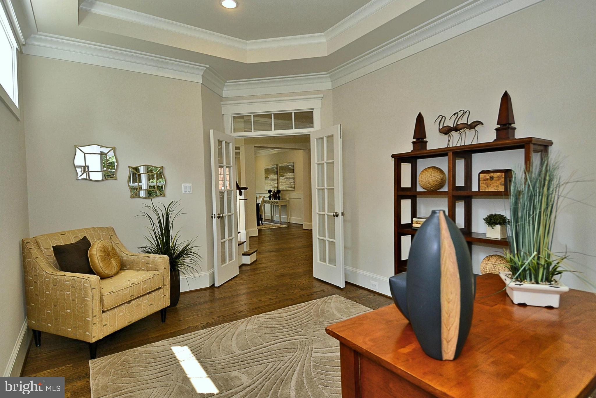 8519 Pelham Road Bethesda, MD 20817 - Photo 8 of 27 Interior (General)