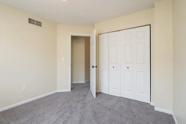 $2,595 | 6459 Regency Lane, Eden Prairie, MN 55344