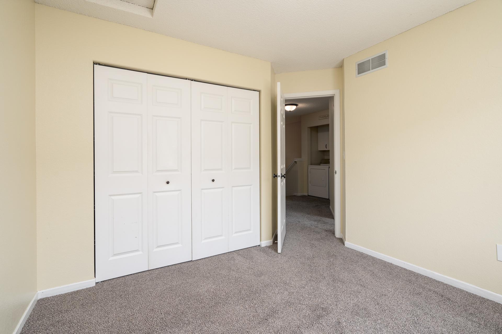 6459 Regency Lane Eden Prairie, MN 55344 - Photo 10 of 27