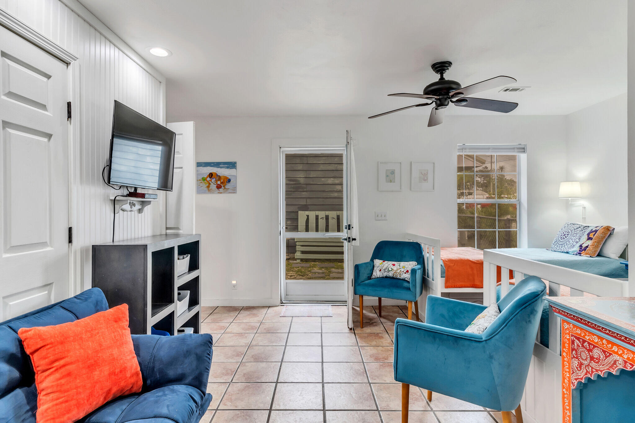 44 Vicki Street Santa Rosa Beach, FL 32459 - Photo 22 of 41 a living room with furniture and a flat screen tv