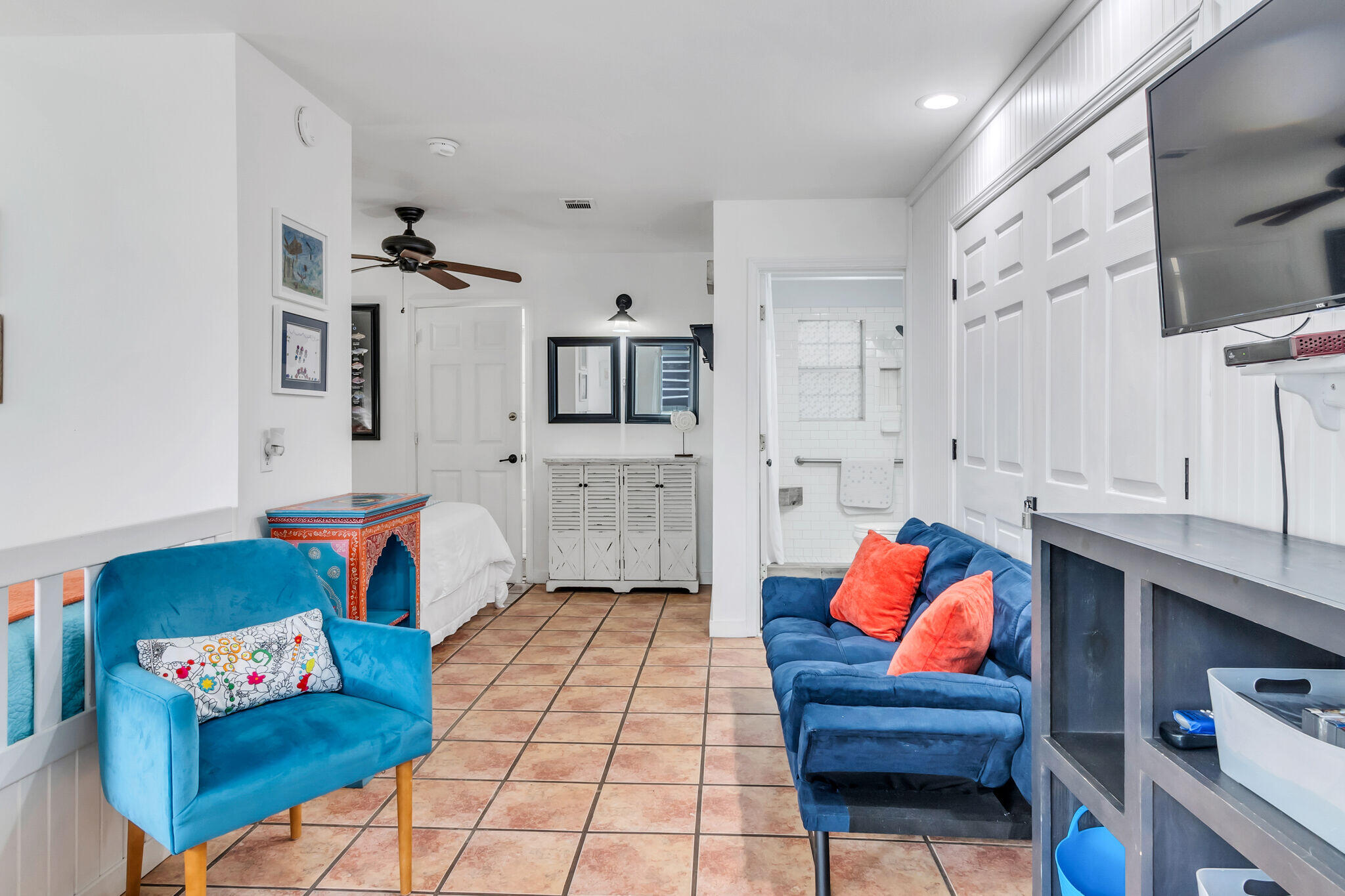 44 Vicki Street Santa Rosa Beach, FL 32459 - Photo 23 of 41 a living room with furniture and flat screen tv